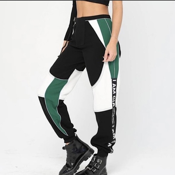 NWT I Am Gia Electra Pants as seen on Hailey Baldwin Bieber - Picture 11 of 16